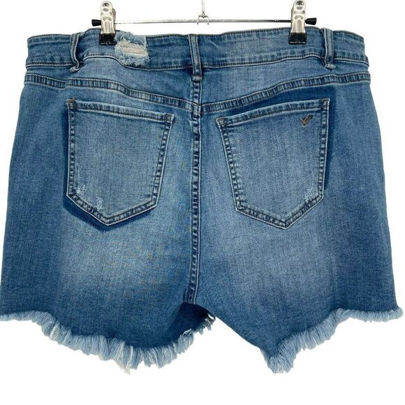 William Rast Perfect Shorts Distressed Raw Edge Hem Denim Size 18w - Picture 6 of 9